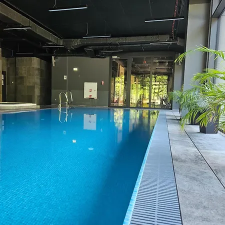 Your Unia Art アパート