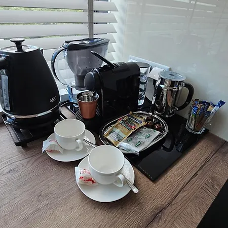 Your Unia Art アパート *