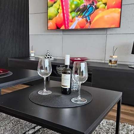 Your Unia Art Apartment