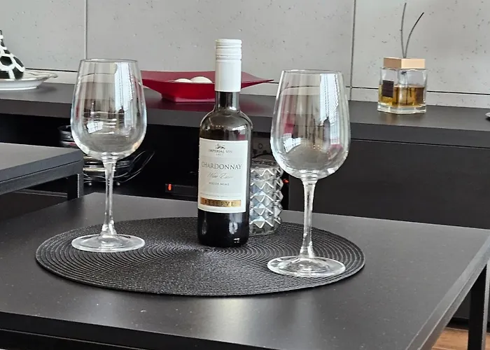 Апартаменты Your Unia Art