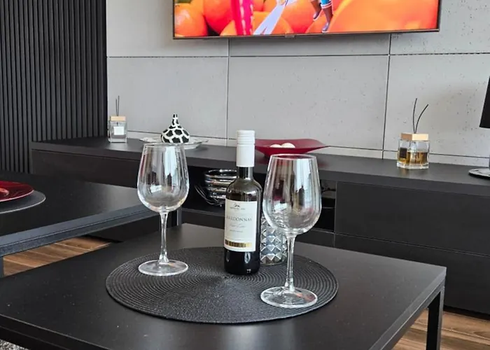 Your Unia Art Apartment