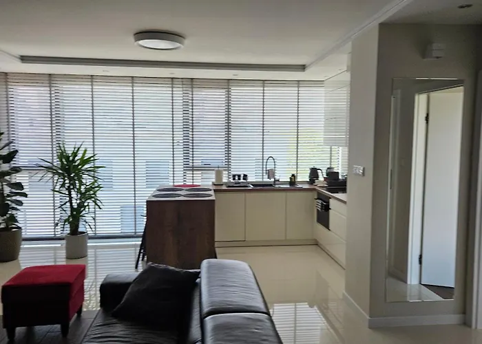 Apartment Your Unia Art *